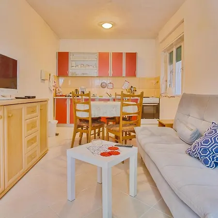 Holiday home Gorgeous In With Wifi *